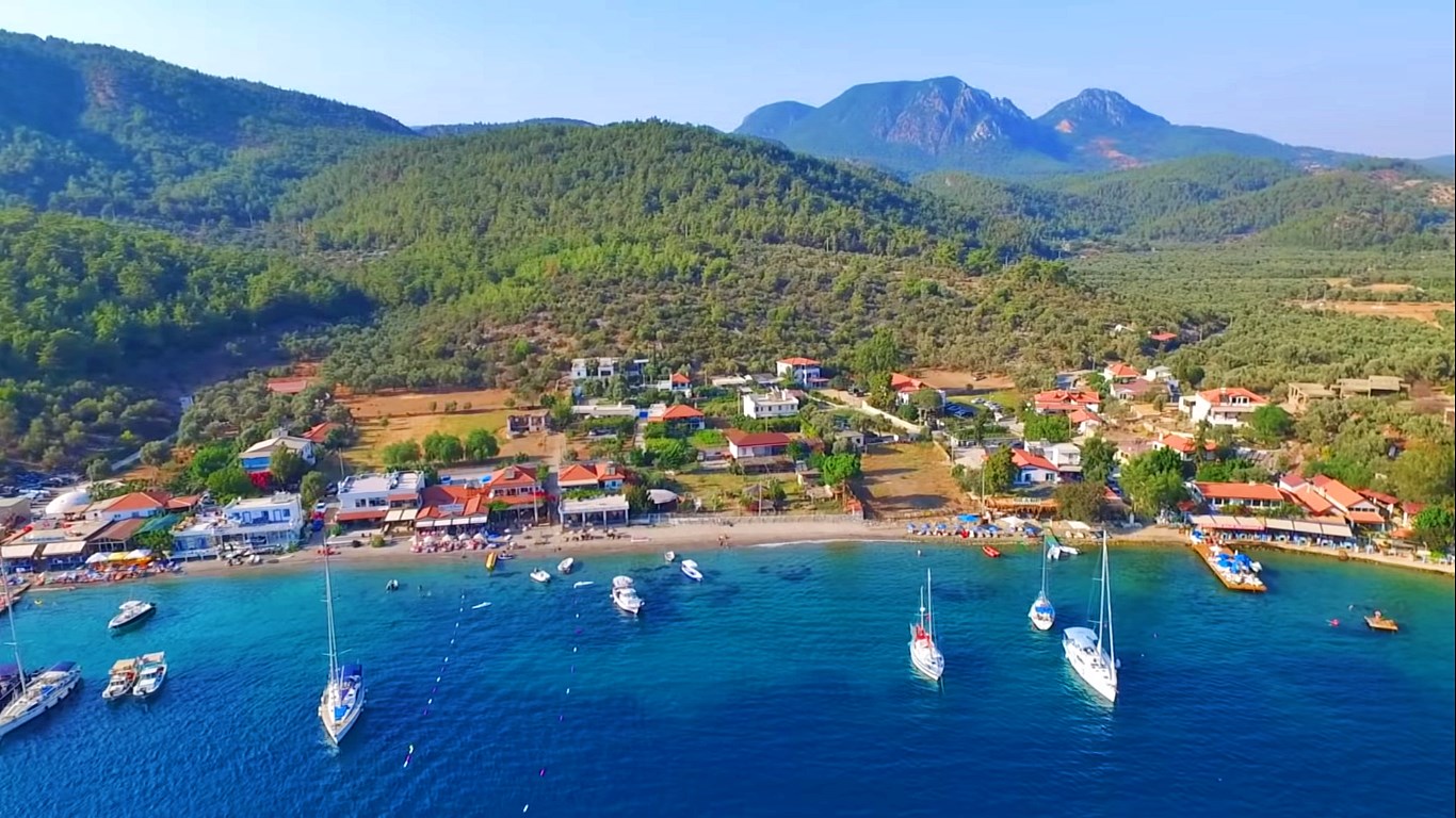 Gizli Cennetleri Keşfetme Zamanı: Ege ve Akdeniz'de 'Sarı Yaz' Başladı!