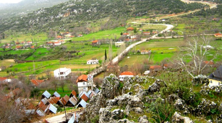 Gizli Cennetleri Keşfetme Zamanı: Ege ve Akdeniz'de 'Sarı Yaz' Başladı!