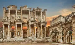 Efes Antik Kenti'nin Büyüleyici Dünyası - Otel Haberleri ; Türkiye’nin Otel & Turizm Gündemi Tek Adreste